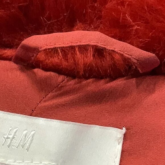 💖💥SHOWSTOPPER!💖💥 Luxurious Heavy Faux Fox Fur Coat in Red - Picture 15 of 16